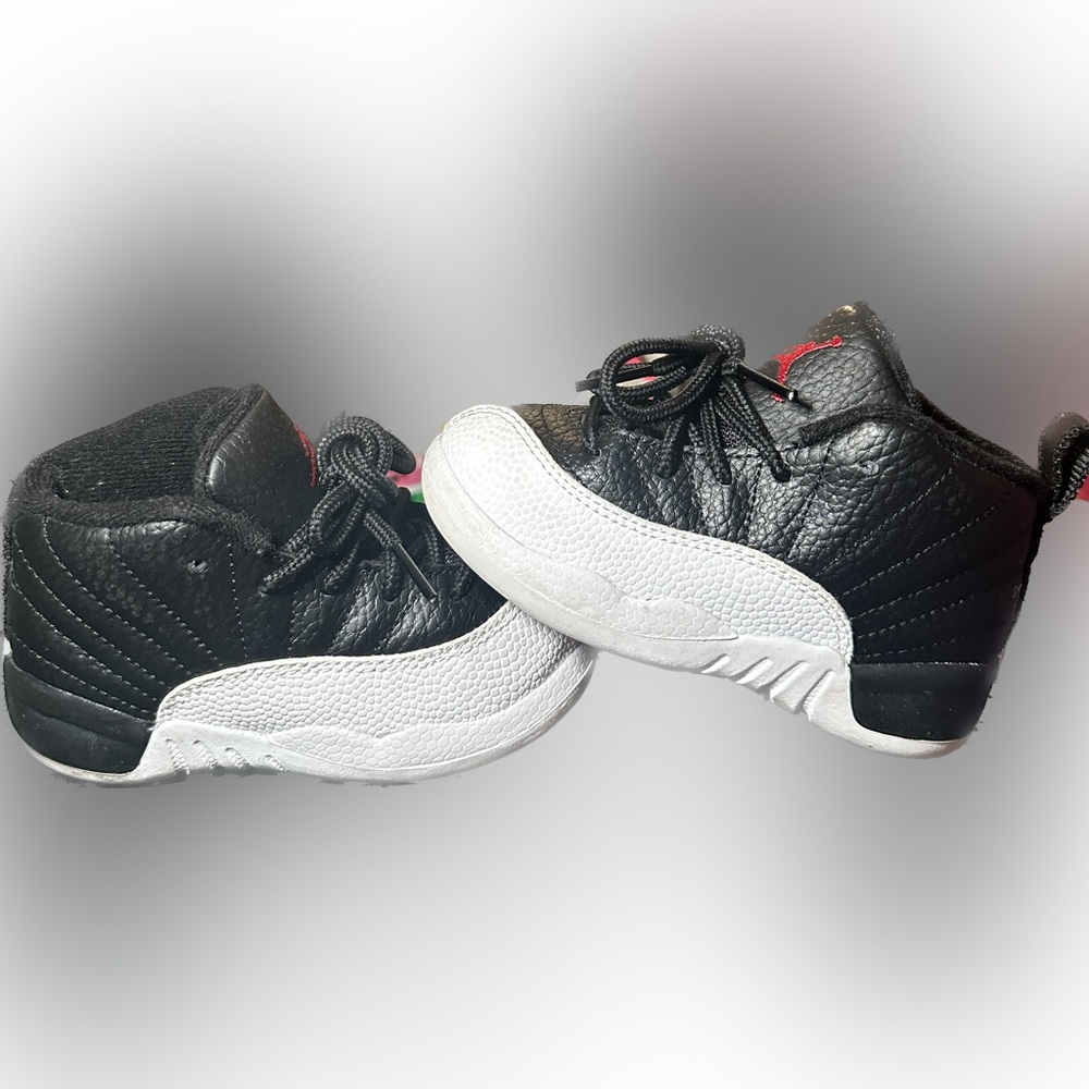 Jordan 12’s